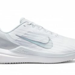 Nike Womens Air Winflo 9 White Marathon Running Shoes (Low Tops/Women's) DD8686-100