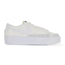 Nike (WMNS) Blazer Low Platform Classic Casual Skateboarding Shoes Yellow White Yellow/White Skate Shoes DJ0292-108
