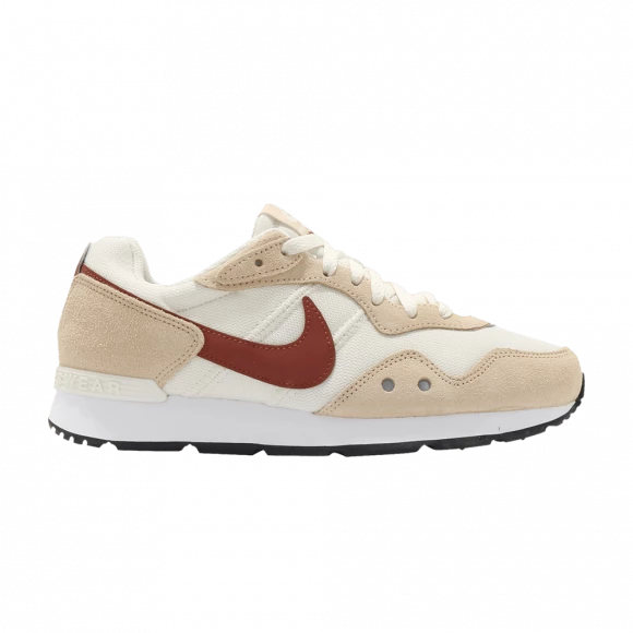 Nike Wmns Venture Runner Wide 'Coconut Milk' 3 Nike Wmns Venture Runner Wide 'Coconut Milk'